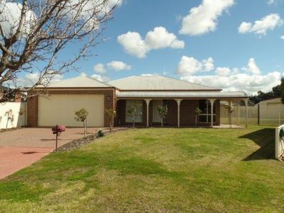 2 Brighton Court, Shepparton