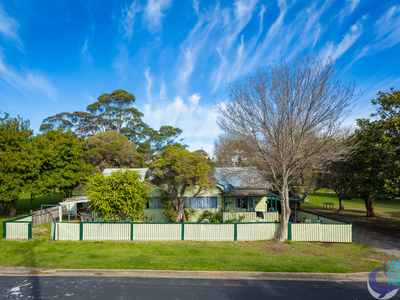 3-5 McMillian Road, Narooma