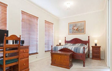 17 O'Connell Street, Berwick