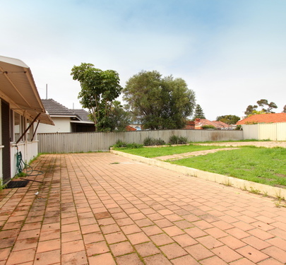 95 Lake Monger Drive, Wembley