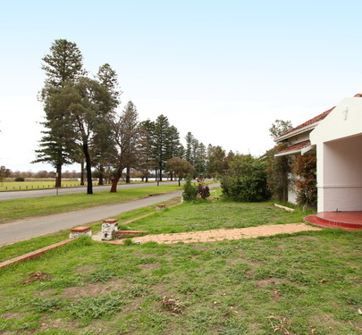 95 Lake Monger Drive, Wembley