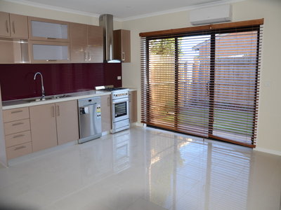 4 / 125 Princes Highway, Werribee