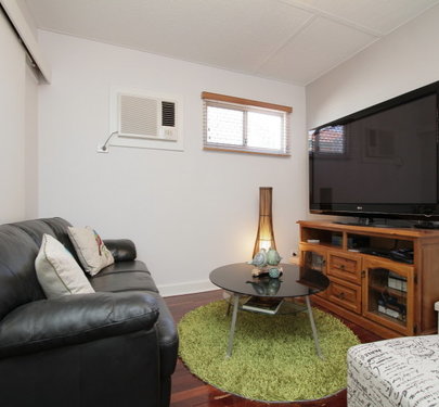 Boulder Avenue, Ascot