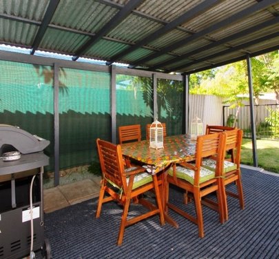 Boulder Avenue, Ascot