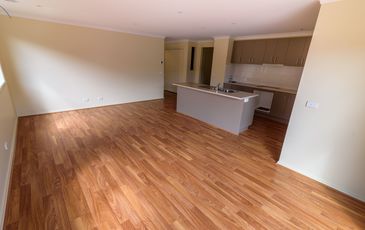 9 Heathcote Grove, Officer
