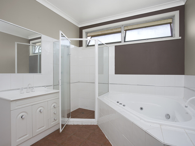 396 Eden Street, Lavington