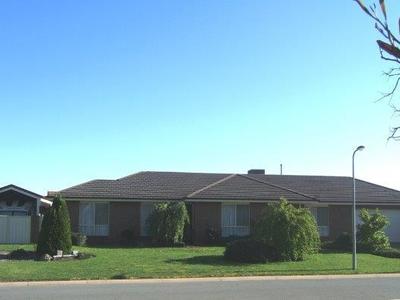 1 Chifley Close, Shepparton