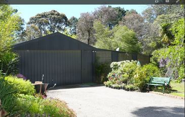 4 Downey Road, Dewhurst