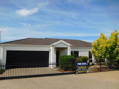 50 Poplar Avenue, Shepparton