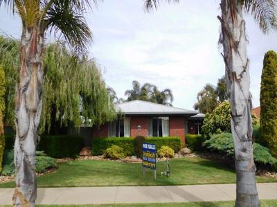 3 Sunlight Court, Shepparton