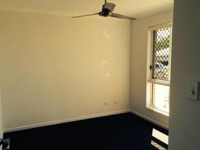 7 Lorberg Court, Branyan