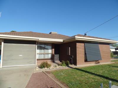1 / 8 Meaklim Street, Shepparton