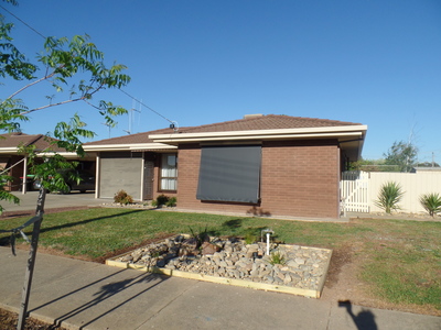 1 / 8 Meaklim Street, Shepparton