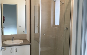 1 / 12 Horner St, Beaconsfield