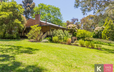 4 Downey Road, Dewhurst