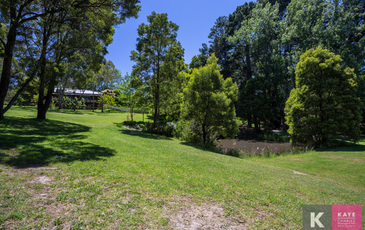 4 Downey Road, Dewhurst