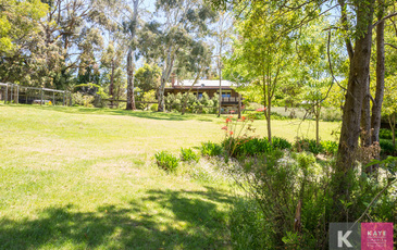 4 Downey Road, Dewhurst