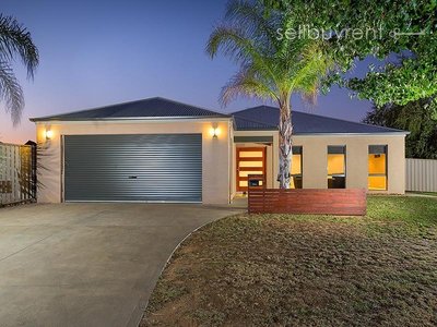16 HEMLOCK COURT, Baranduda