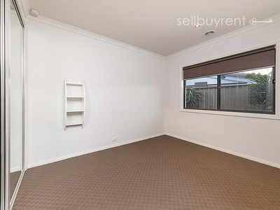 16 HEMLOCK COURT, Baranduda
