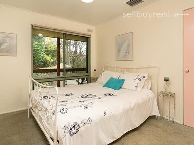 3 ROSELLA COURT, Bethanga