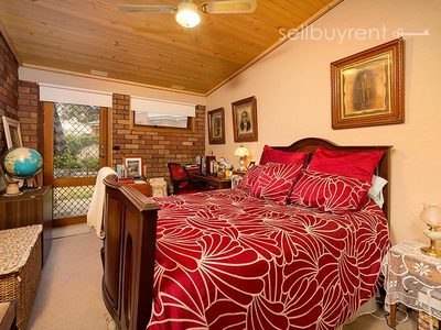 6 BUNTZ COURT, Wodonga