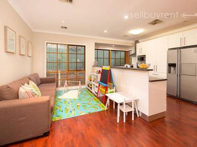 13 MCCULLOCH CRESCENT, Wodonga