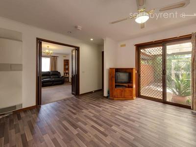 3 GARNET CIRCUIT, Wodonga