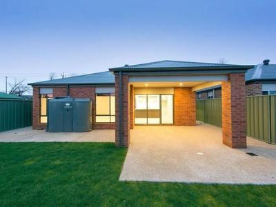 515 Hovell Street , Albury