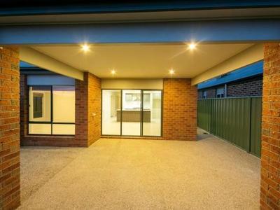 515 Hovell Street , Albury