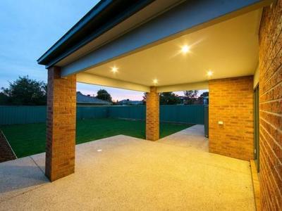 515 Hovell Street , Albury