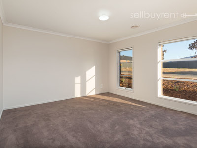 22 BARNETT AVENUE, Thurgoona