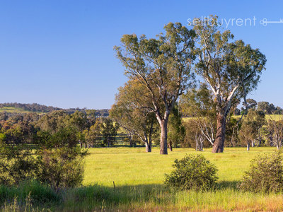 22 BARNETT AVENUE, Thurgoona