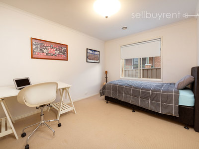 16 WHERNSIDE DRIVE, Wodonga