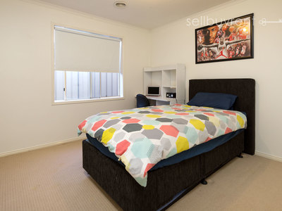 16 WHERNSIDE DRIVE, Wodonga
