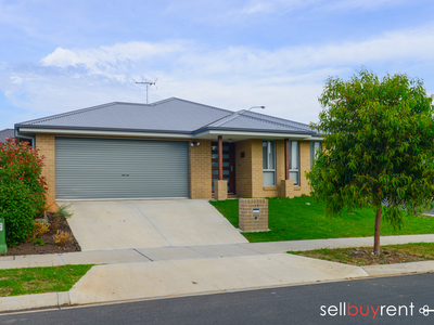 19 Wellington Drive , Thurgoona