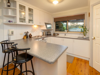17 AZURE DRIVE, Wodonga