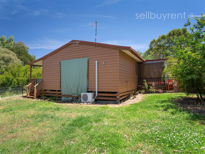 3 BANFELD STREET, Bethanga
