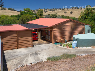 3 BANFELD STREET, Bethanga