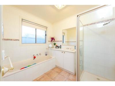 7 Bel Air Street, Wodonga