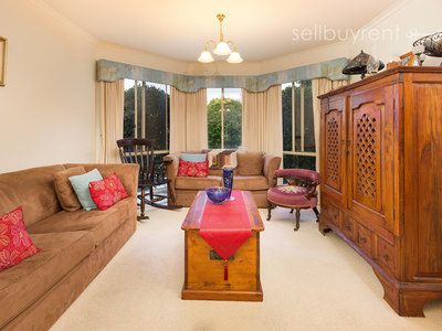 14 AVONDALE DRIVE, Wodonga