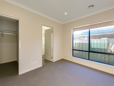 517 Hovell Street , Albury