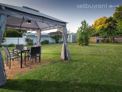 22  Mark Street, Wodonga
