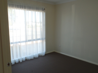 2 / 7 Newton Street, Shepparton