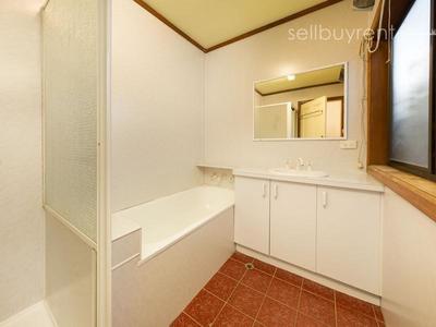 4 ATHOL STREET, Wodonga