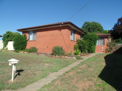 2 Oxford Court, Shepparton