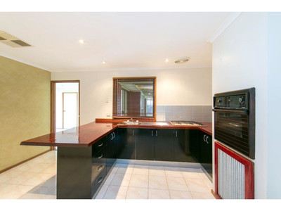 19 MARYVILLE WAY, Thurgoona