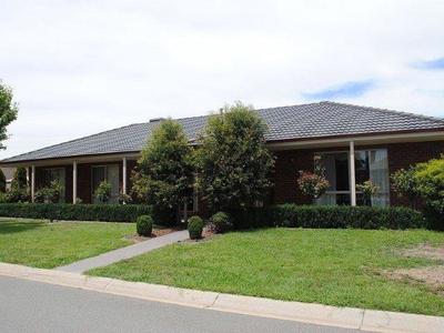 2 Drysdale Court, Shepparton