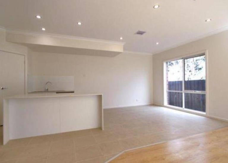 2 / 12 Kirk Street, Ringwood