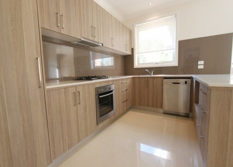 2 / 29 Mountain Ash Avenue, Ashwood
