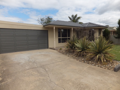 63 Riverview Drive, Kialla